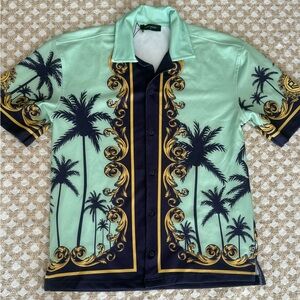 Left Point Palm Print Baroque Button Up Shirt Satin Mint Green Size M NWOT